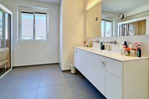 Altbauwohnung in Oberkassel – Die vollständige Adresse der Immobilie erhältst du vom Anbieter., 40545 Oberkassel, Düsseldorf – Vorschaubild 4