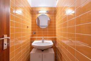 Property thumbnail 9