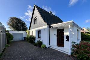 Charmantes Wohnhaus mit großem Grundstück – Die vollständige Adresse der Immobilie erhältst du vom Anbieter., 27574 Schiffdorferdamm, Bremerhaven – Vorschaubild 3