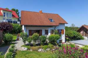 Modernisiertes EFH mit Einliegerwohnung und Traumgarten mit Fernblick auf den Rauhen Kulm! – Schlossgarten 16, 95517 Bayreuth (Kreis) – Vorschaubild 2