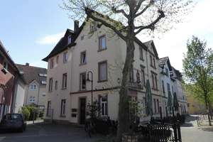 Denkmalgeschütztes Mehrfamilienhaus in Bestlage von Bensheim mit etabliertem Lokal im Erdgeschoss! – Die vollständige Adresse der Immobilie erhältst du vom Anbieter., 64625 Bensheim – Vorschaubild 1