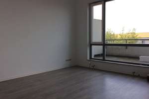 Frisch renovierte 3-Zimmer-Wohnung - Blick über die Dächer garantiert – Weistfeld 24, 30539 Bemerode, Hannover – Vorschaubild 3