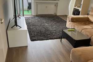 Modernisierte 3-Raum-Wohnung mit Balkon, Parkplatz und EBK in Köln Mülheim