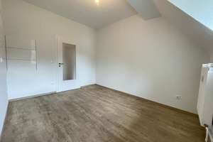 *kernsanierte und hochwertige Altbauwohnung*Tageslichtbad*Holsterhausen* – Bunsenstr. 23-25, 45145 Holsterhausen, Essen – Vorschaubild 8