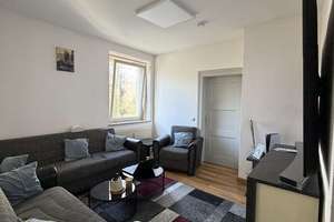 Grünwald | Helle 2-Zimmer-Wohnung mit Balkon in attraktiver Lage in Pfersee – Die vollständige Adresse der Immobilie erhältst du vom Anbieter., 86157 Pfersee-Süd, Augsburg – Vorschaubild 2