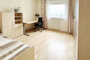 Provisionsfreie helle geräumige 104 qm 4-Zimmer-Wohnung mit Süd-Loggia und Aufzug – Wolfsburg – Vorschaubild 12