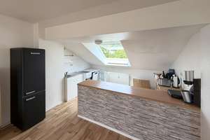 Gemütliche 2-Zimmer-Dachgeschosswohnung in Habenhausen – Ohser Straße 2, 28279 Habenhausen, Bremen – Vorschaubild 3