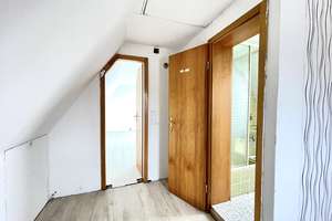 Doppelhaushälfte mit zwei Wohneinheiten – Potenzial zur individuellen Gestaltung! – Die vollständige Adresse der Immobilie erhältst du vom Anbieter., 30519 Mittelfeld, Hannover – Vorschaubild 22
