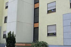 Attraktive 3-Zimmer-Wohnung mit Westbalkon & TG-Stellplatz in Königsbrunn
