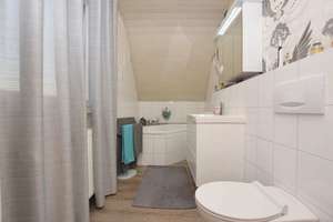 Top gepflegtes, schönes Einfamilienhaus mit Kamin, 2 Bädern + moderner Einbauküche... – Die vollständige Adresse der Immobilie erhältst du vom Anbieter., 38259 Salzgitter-Bad, Salzgitter – Vorschaubild 19