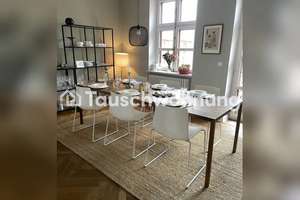 Tauschwohnung: Altbaujuwel mit Isarblick, Fischgrätparkett, Balkon ins Grün