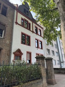 Gepflegtes Mehrfamilienhaus in zentraler Wohnlage