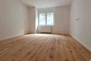 ++OASE IN NIPPES -  BESTE LAGE  - 2 - ZIMMER - WOHNUNG  MIT SONNENTERRASSE - MODERNISIERT++ – Die vollständige Adresse der Immobilie erhältst du vom Anbieter., 50733 Nippes (Ortsteil), Köln – Vorschaubild 3