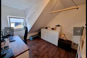 3 Zimmer Dachgeschosswohnung mit Balkon, Einbauküche und Stellplatz in Leverkusen Schlebusch – Bergische Landstraße 185, 51375 Schlebusch, Leverkusen – Vorschaubild 10