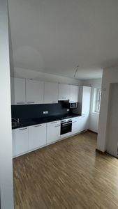 Moderne 2-Zimmer-Wohnung in Hannover mit Balkon und Einbauküche