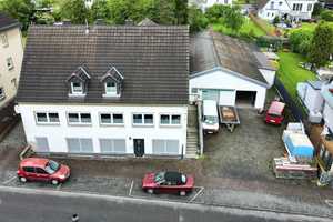 Hier sind der Fantasie keine Grenzen gesetzt!
Mehrfamilienhaus mit großzügigem Grundstück und Halle – Neuwied (Kreis) – Vorschaubild 19