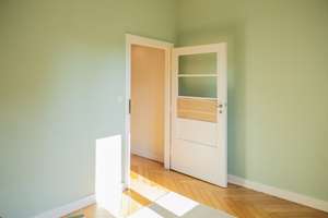 HISTORISCHER CHARME TRIFFT MODERNES FLAIR - Einzigartiger, sanierter Stil-Altbau in FFM-Niederursel – Die vollständige Adresse der Immobilie erhältst du vom Anbieter., 60439 Niederursel, Frankfurt am Main – Vorschaubild 12