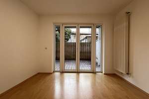 Bezugsfreie 2-Zimmer-Wohnung mit großer
Terrasse in ruhiger und sehr zentraler Lage – Die vollständige Adresse der Immobilie erhältst du vom Anbieter., 52064 Lindenplatz, Aachen – Vorschaubild 9