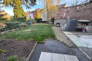 Komplett saniertes und renoviertes Stadthaus mit Garten und Garage – Mönchengladbach – Vorschaubild 2