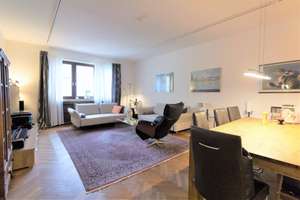 Eine top-gepflegte Altbauwohnung in begehrter Lage von Düsseldorf