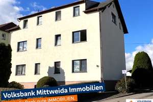 Gepflegtes MFH mit 3 Wohneinheiten als Kapitalanlage – auch sehr gut zur Eigennutzung geeignet – Die vollständige Adresse der Immobilie erhältst du vom Anbieter., 9648 Mittweida – Vorschaubild 1