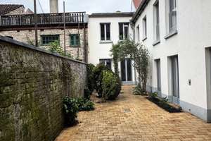 Einzigartiges Seitenflügelhaus in der Lübecker Innenstadt – Die vollständige Adresse der Immobilie erhältst du vom Anbieter., 23552 Innenstadt, Lübeck – Vorschaubild 1