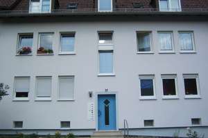 Freundliche 2 ZKB im Grünen!