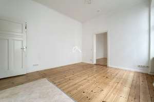 CHARMANTE 2-ZIMMER-ALTBAUWOHNUNG MIT OFFENER WOHNKÜCHE IN BERLIN-WILMERSDORF I PROVISIONSFREI – Mainzer Str 26a, 10715 Wilmersdorf, Berlin – Vorschaubild 3