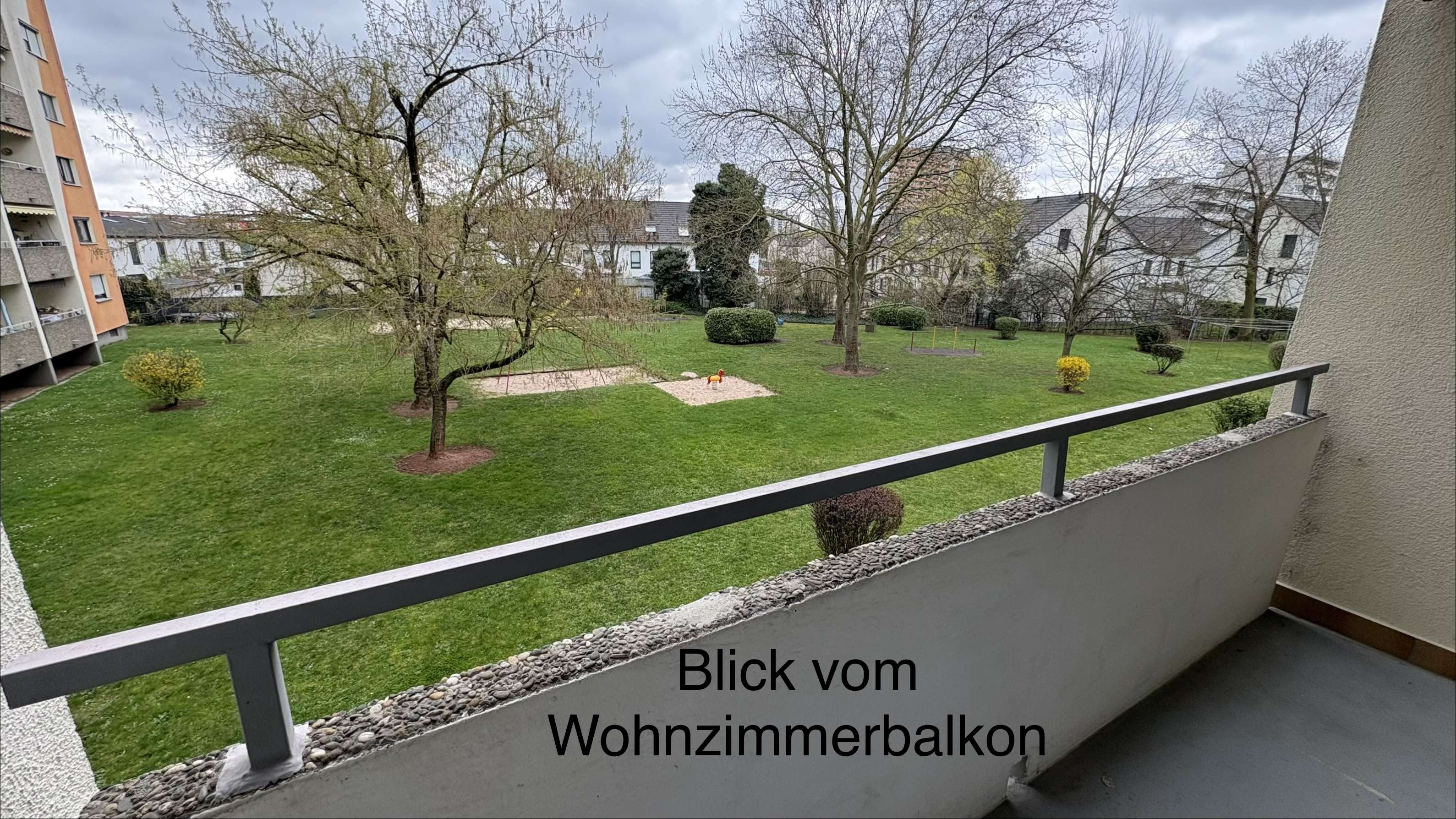 Helle 3-Zimmerwohnung im 1. OG mit Balkon zum individuellen Gestalten in Dietzenbach, Offenbach Kreis – Bild 2