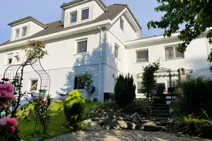 Großzügiges Anwesen in gefragter Wohnlage – Günzburg (Kreis) – Vorschaubild 19