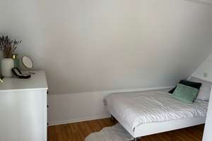 Teilmöbliertes Single-Appartement in guter Lage – Ruderweg 9, 33659 Senne, Bielefeld – Vorschaubild 3