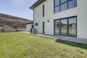 Bezugsfertiger Neubau! Hochwertiges KfW 40+ Haus mit Garage, Südterrasse und Garten in ruhiger Lage – Die vollständige Adresse der Immobilie erhältst du vom Anbieter., 95502 Himmelkron – Vorschaubild 21