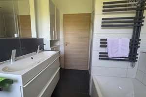 Elegante Wohnung mit Stil – Die vollständige Adresse der Immobilie erhältst du vom Anbieter., 85055 Nordost, Ingolstadt – Vorschaubild 4