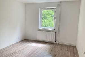 Ruhige 3-Zimmerwohnung – naturnahe Lage mit Top-Verkehrsanbindung (Musterbilder) – Hummelweg 5, 38226 Lebenstedt, Salzgitter – Vorschaubild 2