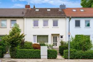 Bremen - Schwachhausen / Gepflegtes und familienfreundliches Reihenhaus in sehr beliebter Lage