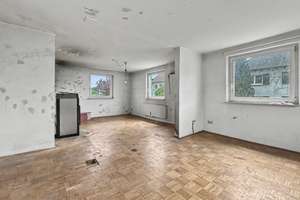 Einfamilienhaus mit Garten und Garage in Spaichingen – Die vollständige Adresse der Immobilie erhältst du vom Anbieter., 78549 Spaichingen – Vorschaubild 5