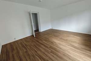 Gemütliche 1-Zimmer mit Balkon und Wannenbad in ruhiger Lage