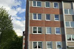 Großzügige moderne 3-Zimmer-Wohnung mit Balkon – Helgoländer Straße 63, 25746 Heide – Vorschaubild 2