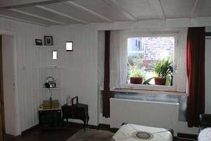 Nidda - Schnäppchenhaus mit 7 Zimmer auf 150 m² und viel Potential – Die vollständige Adresse der Immobilie erhältst du vom Anbieter., 63667 Nidda – Vorschaubild 4