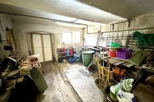 Großes Grundstück trifft auf großes Potenzial – Sanierungsbedürftiges EFH mit ca. 2.452 m² Grund – Dürnberger Straße 12, 93192 Wald – Vorschaubild 11