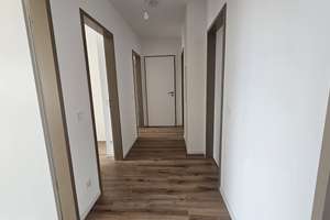 Schöne 4-Zimmer Wohnung mit großer Loggia – Iris-Runge-Platz 3, 30539 Mittelfeld, Hannover – Vorschaubild 14