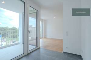 Neubau Erstbezug: 3-Zimmer-Wohnung mit Balkon