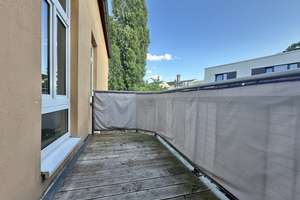 Gemütliche 3-Raum-Wohnung in Bestlage Neustadt mit Balkon & Parkplatz