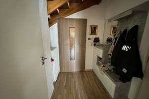 Charmantes Einfamilienhaus in Rudow – Einmalige Gelegenheit! – Die vollständige Adresse der Immobilie erhältst du vom Anbieter., 12357 Rudow, Berlin – Vorschaubild 2