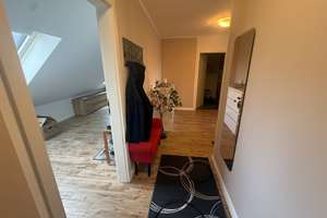 JA, zur Maisonette-Wohnung mit Stellplatz und Weitblick am Bärenloch – Die vollständige Adresse der Immobilie erhältst du vom Anbieter., 42651 Gräfrath, Solingen – Vorschaubild 3