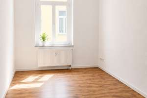 Große und helle, 4-Zimmer-Wohnung, Halberstädter Straße – 39112 Sudenburg, Magdeburg – Vorschaubild 4