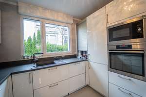 Moderne und energieeffiziente Doppelhaushälfte in beliebter Wohnlage – perfekt für Familien! – Die vollständige Adresse der Immobilie erhältst du vom Anbieter., 22419 Langenhorn, Hamburg – Vorschaubild 4