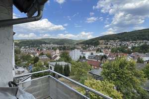 Wohnen mit Ausblick – großzügige 4-Zimmer-Wohnung mit zwei Balkonen