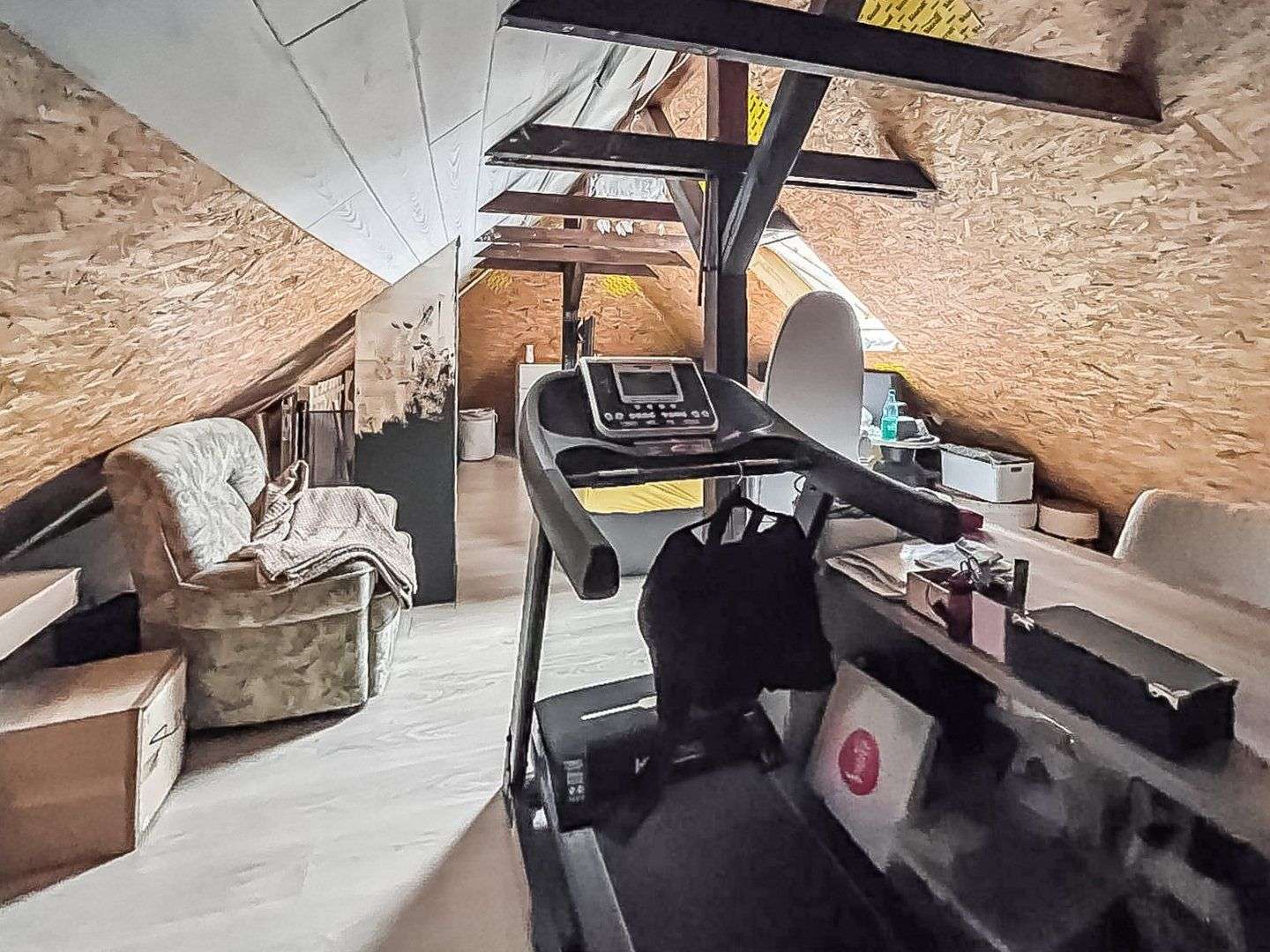 Immobilie in Nordenham - Komfortables und energetisch saniertes Einfamilienhaus mit viel Platz in Nordenham-Einswarden  - Bild 6