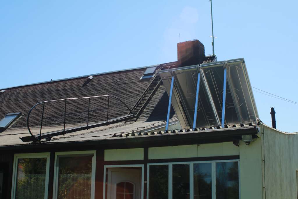 Immobilie in Sundhagen - Großzügiges Haus mit 10 Zimmern und Garage in Horst, Sundhagen - Bild 2